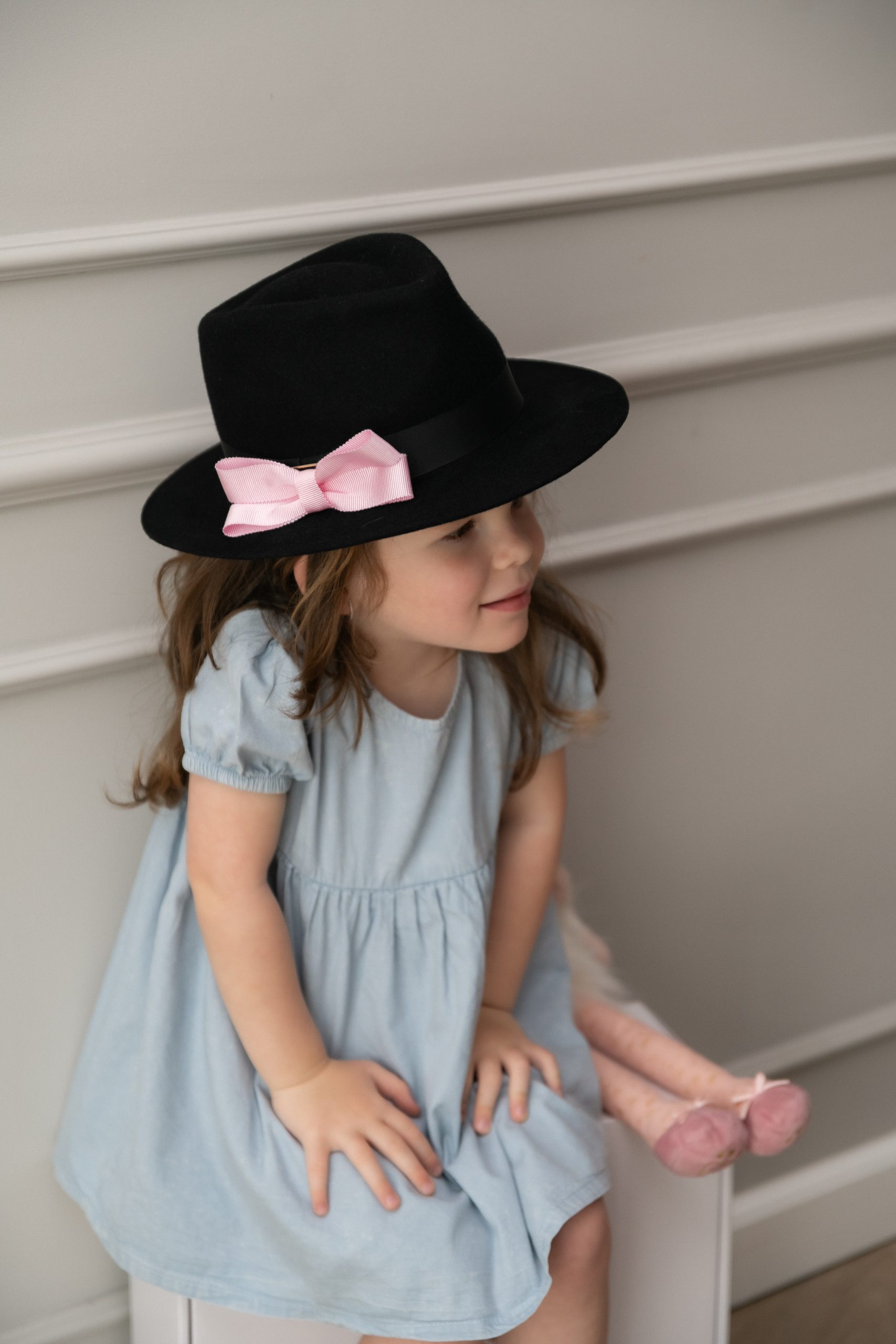 Palarie copii fetita fedora neagra din lana cu fundiță Dadarlat