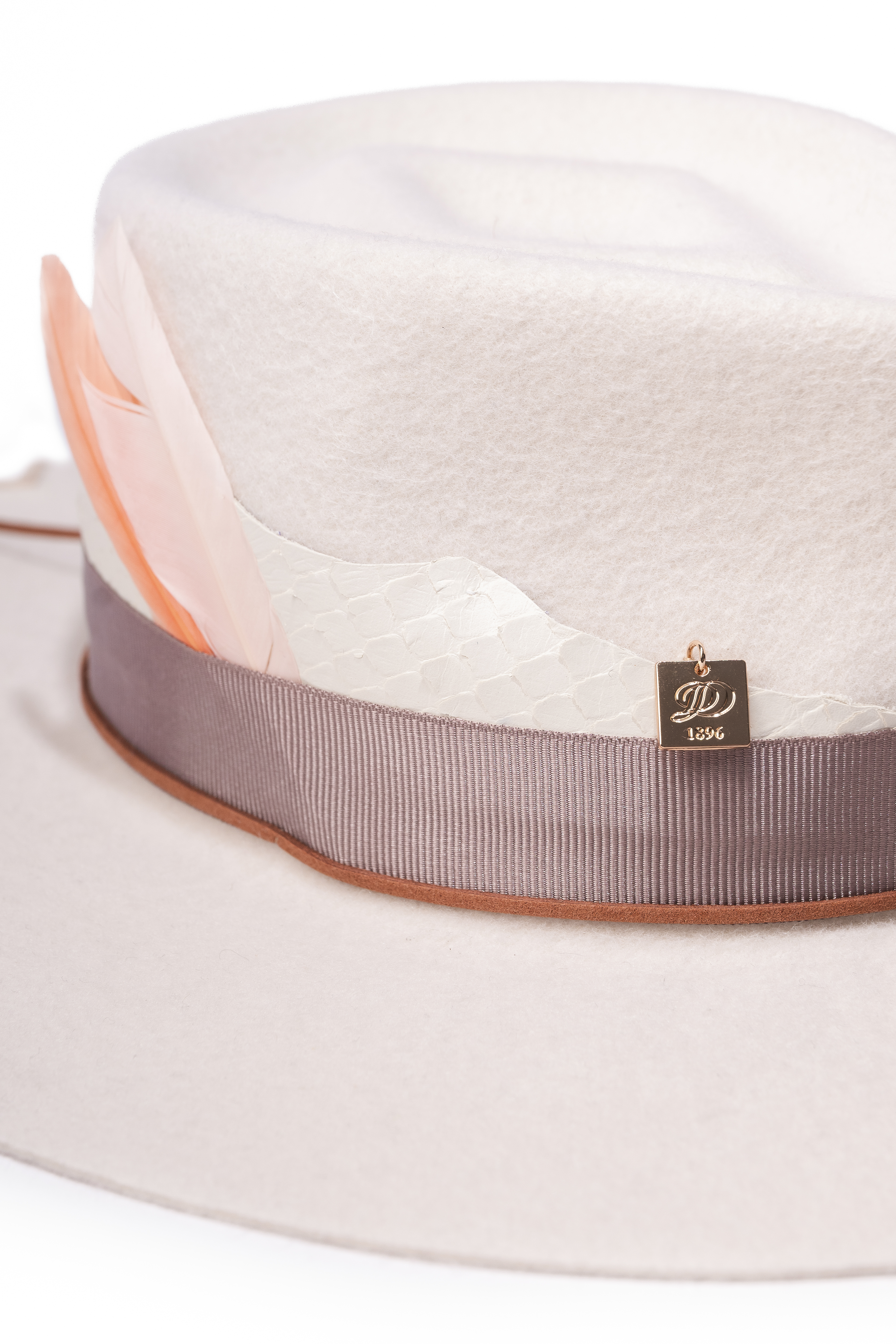 Palarie dama Diamond Axis Alb Palarie dama Diamond Axis Alb